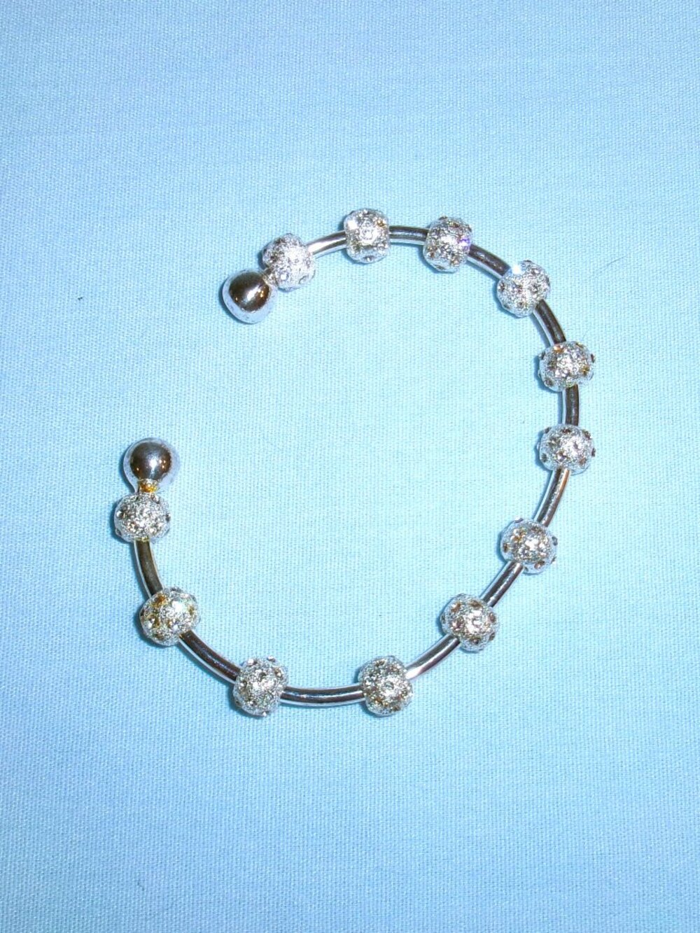 CHELSEA CHARLES COUNT ME HEALTHY BRACELET